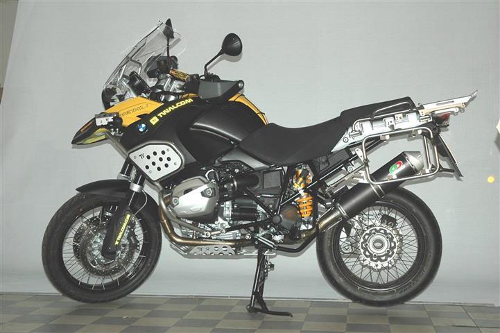 QD exhaust voor BMW R 1200 GS '10-> - link pipe + alluminium DARK demper set QD exhaust voor BMW R 1200 GS '10-> - link pipe + alluminium DARK demper set