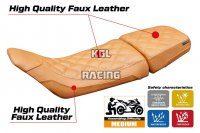 Housse de selle compatible Husqvarna Svartpilen 401 2018 - 2023 - model Solna vintage - SANS LOGO - Camel