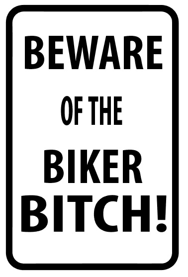 Panneaux métalliques parking 22 cm x 30 cm - BEWARE OFF THE BIKER BITCH Panneaux métalliques parking 22 cm x 30 cm - BEWARE OFF THE BIKER BITCH